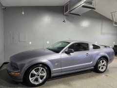 Used 2006  Ford Mustang 2d Coupe GT Deluxe at Carolina Family Motors near Mooresville&comma; NC