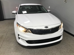 Used 2016  Kia Optima 4d Sedan EX at Carolina Family Motors near Mooresville&comma; NC