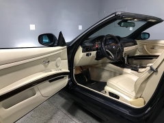 Used 2012  BMW 3 Series 2dr Conv 335i at Carolina Family Motors near Mooresville&comma; NC