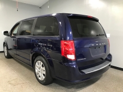 Used 2016  Dodge Grand Caravan 4d Wagon SE at Carolina Family Motors near Mooresville&comma; NC