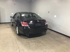 Used 2010  Honda Accord Sedan 4d EX-L V6 at Carolina Family Motors near Mooresville&comma; NC
