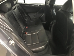 Used 2016  Volkswagen Jetta 4d Sedan SEL PZEV at Carolina Family Motors near Mooresville&comma; NC