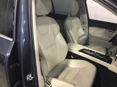 Used 2020 Volvo XC90 4d SUV FWD T5 Momentum at Carolina Family Motors near Mooresville, NC