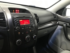 Used 2013  Kia Sorento 4d SUV FWD LX at Carolina Family Motors near Mooresville&comma; NC