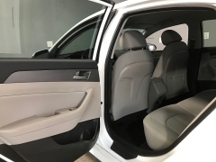 Used 2018  Hyundai Sonata 4d Sedan SEL at Carolina Family Motors near Mooresville&comma; NC