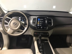 Used 2020 Volvo XC90 4d SUV FWD T5 Momentum at Carolina Family Motors near Mooresville, NC