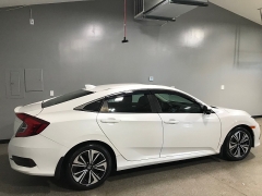 Used 2018  Honda Civic Sedan 4d EX-T 6spd at Carolina Family Motors near Mooresville&comma; NC