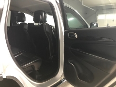 Used 2011 Jeep Grand Cherokee 4d SUV 4WD Laredo at Carolina Family Motors near Mooresville, NC