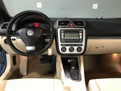 Used 2009  Volkswagen Eos 2d Convertible Komfort Auto at Carolina Family Motors near Mooresville&comma; NC