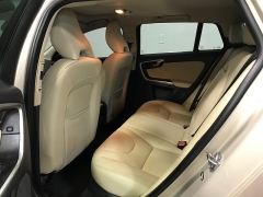Used 2017  Volvo V60 4d Wagon FWD T5 Platinum at Carolina Family Motors near Mooresville&comma; NC