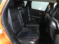 Used 2014  Jeep Cherokee 4d SUV 4WD Trailhawk V6 at Carolina Family Motors near Mooresville&comma; NC