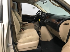Used 2014  Dodge Grand Caravan 4d Wagon AVP at Carolina Family Motors near Mooresville&comma; NC