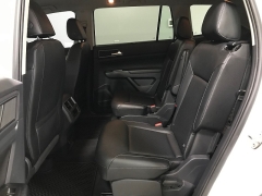 Used 2019  Volkswagen Atlas 4d SUV 3&period;6L SE Technology R-Line at Carolina Family Motors near Mooresville&comma; NC
