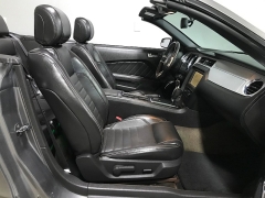 Used 2013  Ford Mustang 2d Convertible at Carolina Family Motors near Mooresville&comma; NC