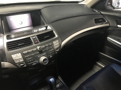 Used 2010  Honda Accord Sedan 4d EX-L V6 at Carolina Family Motors near Mooresville&comma; NC