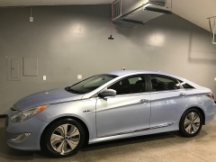 Used 2013  Hyundai Sonata Hybrid 4d Sedan Limited at Carolina Family Motors near Mooresville, NC