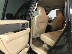 Used 2013  Ford Expedition 4d SUV 2WD XLT at Carolina Family Motors near Mooresville&comma; NC