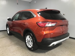 Used 2020  Ford Escape 4d SUV AWD SE at Carolina Family Motors near Mooresville&comma; NC