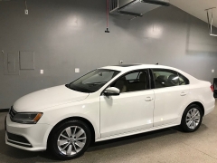 Used 2015  Volkswagen Jetta 4d Sedan SE Auto at Carolina Family Motors near Mooresville&comma; NC