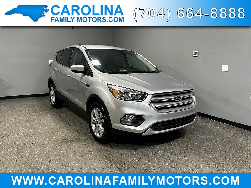 Used 2019  Ford Escape 4d SUV 4WD SE at Carolina Family Motors near Mooresville, NC