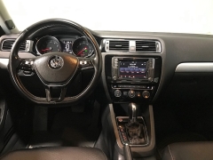 Used 2018  Volkswagen Jetta 4d Sedan 1&period;8T SEL at Carolina Family Motors near Mooresville&comma; NC