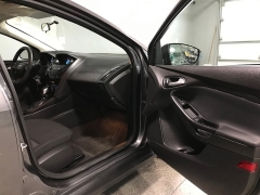 Used 2017  Ford Focus 4d Hatchback SE at Carolina Family Motors near Mooresville&comma; NC