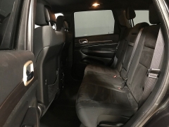 Used 2014  Jeep Grand Cherokee 4d SUV 4WD Laredo at Carolina Family Motors near Mooresville&comma; NC