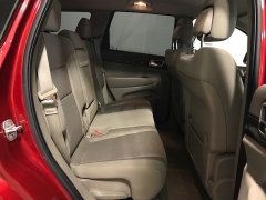 Used 2011  Jeep Grand Cherokee 4d SUV 4WD Laredo at Carolina Family Motors near Mooresville&comma; NC