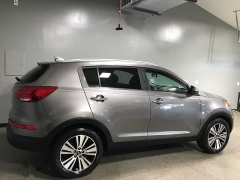 Used 2013  Kia Sorento 4d SUV FWD LX at Carolina Family Motors near Mooresville&comma; NC