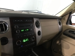 Used 2013  Ford Expedition 4d SUV 2WD XLT at Carolina Family Motors near Mooresville&comma; NC