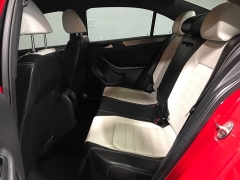 Used 2016 Volkswagen Jetta 4d Sedan Sport Auto at Carolina Family Motors near Mooresville, NC
