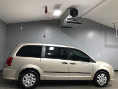 Used 2014  Dodge Grand Caravan 4d Wagon AVP at Carolina Family Motors near Mooresville&comma; NC