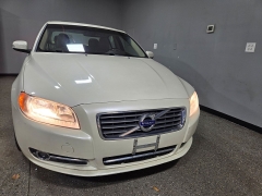 Used 2010  Volvo S80 4d Sedan 3.2L Moonroof at Carolina Family Motors near Mooresville, NC