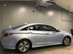 Used 2013  Hyundai Sonata Hybrid 4d Sedan Limited at Carolina Family Motors near Mooresville, NC