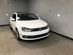 Used 2015 Volkswagen Eos 2d Convertible Komfort at Carolina Family Motors near Mooresville, NC