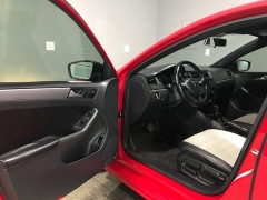 Used 2016 Volkswagen Jetta 4d Sedan Sport Auto at Carolina Family Motors near Mooresville, NC