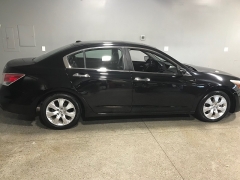 Used 2010  Honda Accord Sedan 4d EX-L V6 at Carolina Family Motors near Mooresville&comma; NC