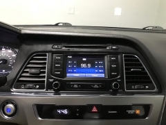 Used 2016  Hyundai Sonata Hybrid 4d Sedan SE at Carolina Family Motors near Mooresville&comma; NC