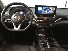 Used 2025  Nissan Altima SR FWD at Carolina Family Motors near Mooresville&comma; NC