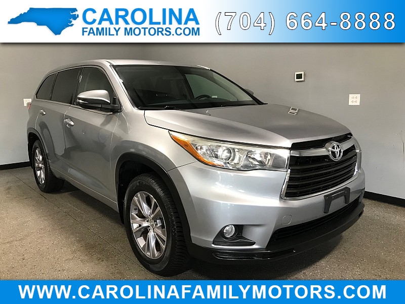 Used 2015  Toyota Highlander 4d SUV AWD LE Plus at Carolina Family Motors near Mooresville&comma; NC