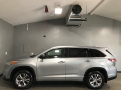 Used 2015  Toyota Highlander 4d SUV AWD LE Plus at Carolina Family Motors near Mooresville&comma; NC