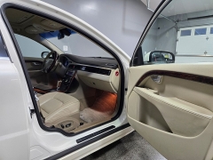 Used 2010  Volvo S80 4d Sedan 3.2L Moonroof at Carolina Family Motors near Mooresville, NC