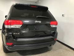 Used 2014  Jeep Grand Cherokee 4d SUV 4WD Laredo at Carolina Family Motors near Mooresville&comma; NC