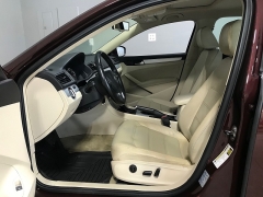 Used 2013  Volkswagen Passat 4d Sedan SE Auto&sol;PZEV at Carolina Family Motors near Mooresville&comma; NC