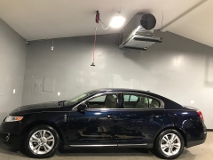 Used 2009  Lincoln MKS 4d Sedan FWD at Carolina Family Motors near Mooresville&comma; NC