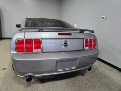 Used 2006  Ford Mustang 2d Coupe GT Deluxe at Carolina Family Motors near Mooresville&comma; NC