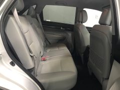 Used 2013  Kia Sorento 4d SUV FWD LX at Carolina Family Motors near Mooresville&comma; NC