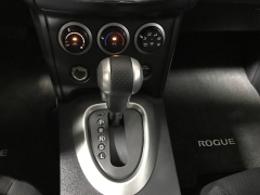 Used 2011  Nissan Rogue 4d SUV AWD S at Carolina Family Motors near Mooresville&comma; NC