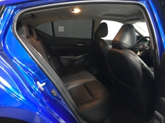 Used 2025  Nissan Altima SR FWD at Carolina Family Motors near Mooresville&comma; NC