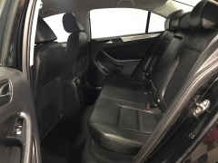 Used 2012  Volkswagen Jetta 4d Sedan SEL Auto&sol;PZEV at Carolina Family Motors near Mooresville&comma; NC